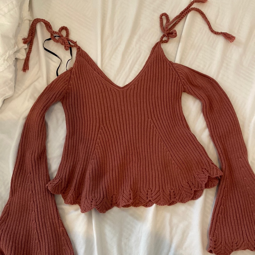 f21 sweater